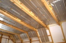 Как выполнить монтаж инфракрасного потолочного отопления?
